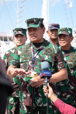 Panglima TNI cek keamanan Kapal Phinisi Ayana Lako Di'a untuk KTT Asean