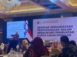 Seminar Tingkatkan Manfaat Perpustakaan